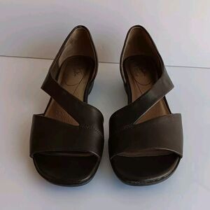 Life Stride Soft System Dark Brown Low Heel Open Toe Sandals Size 8N